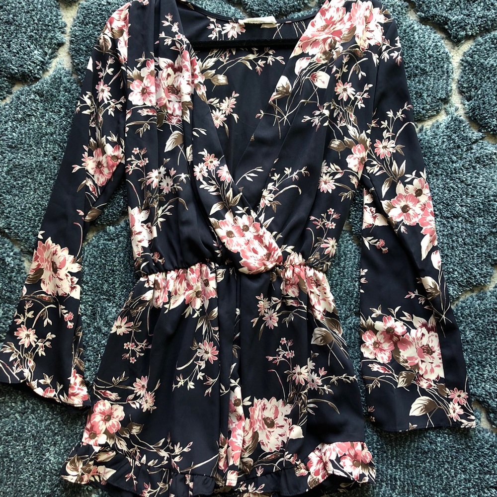 Floral long sleeve romper